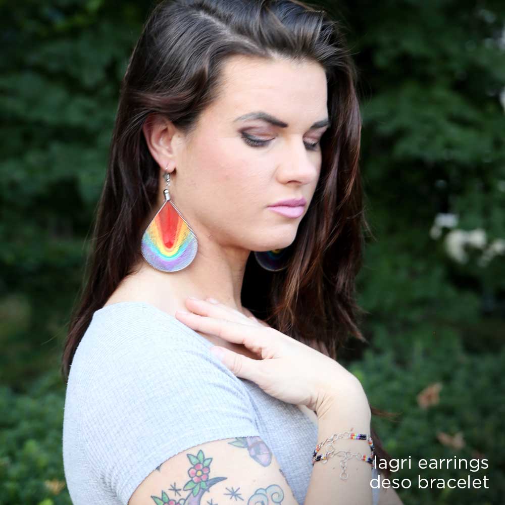 Lagri Earrings - Rainbow